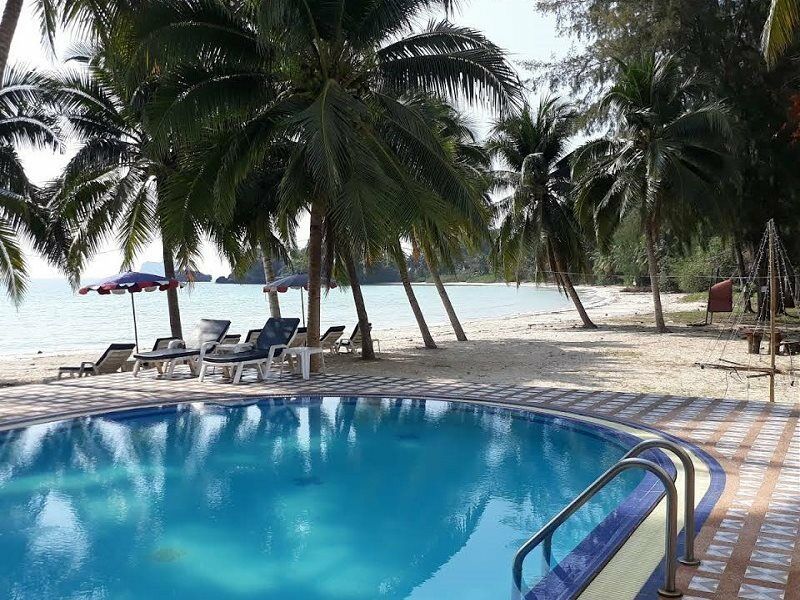 New Nordic Chumphon Hotell Exteriör bild