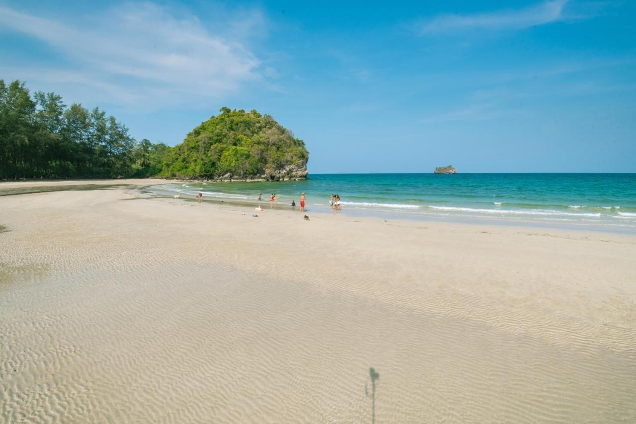 New Nordic Chumphon Hotell Exteriör bild